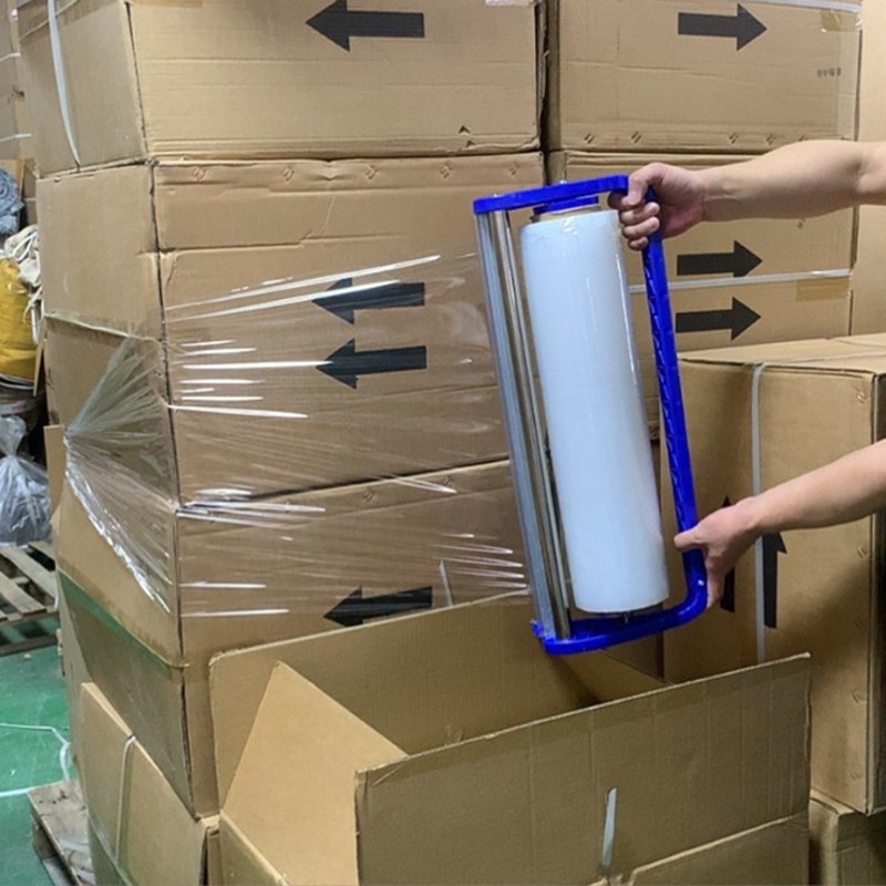 Machine-and-Hand-Packing-(1)