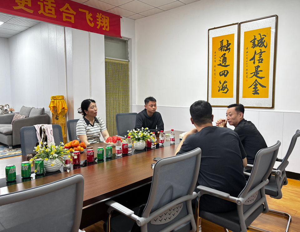 Overseas Customer’s China Representative Visits Our Factory for Adhesive Tape Cooperation Negotiation